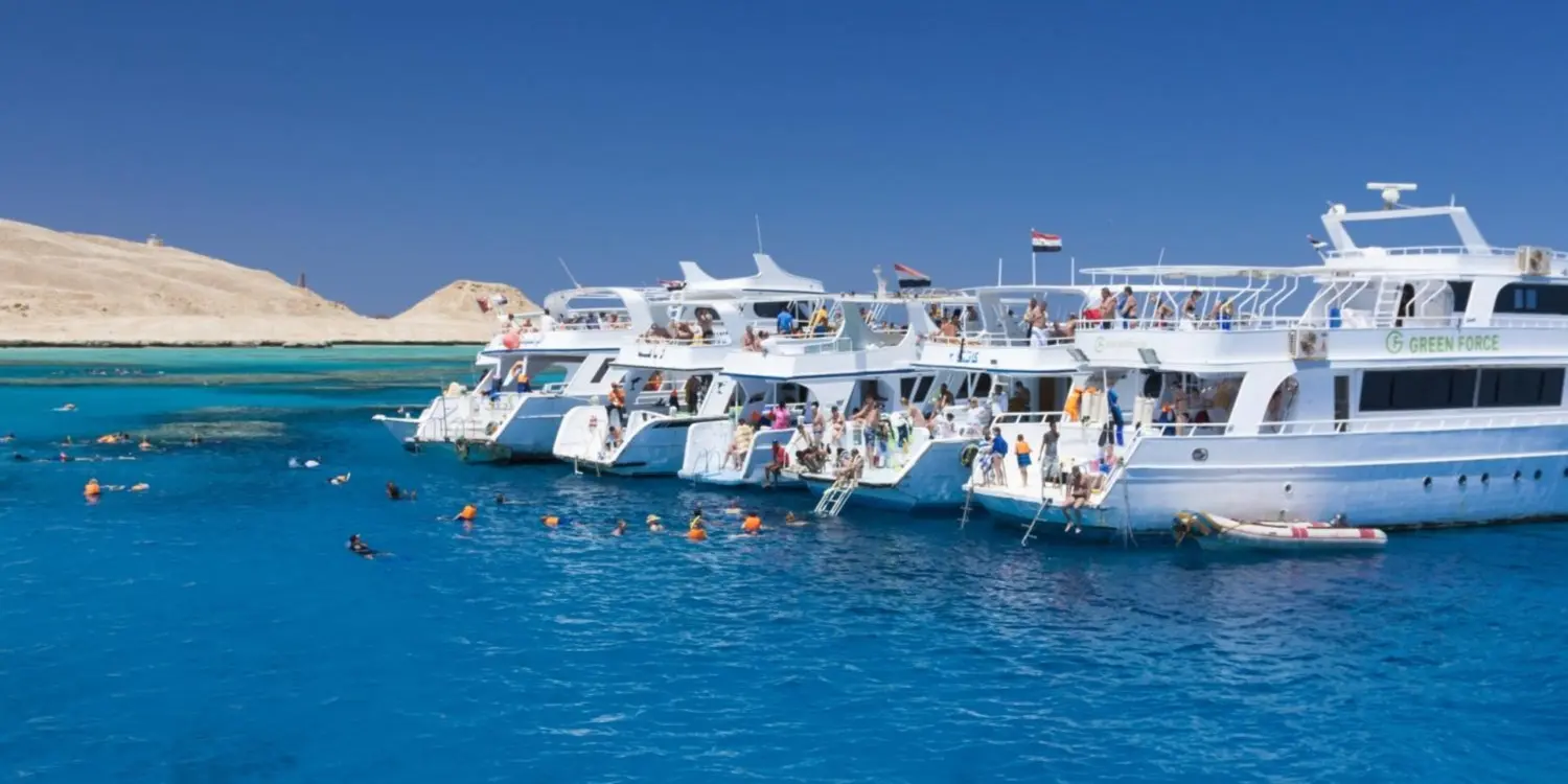 Ras Mohamed – White Island  Boat Trip from Sharm El Sheikh