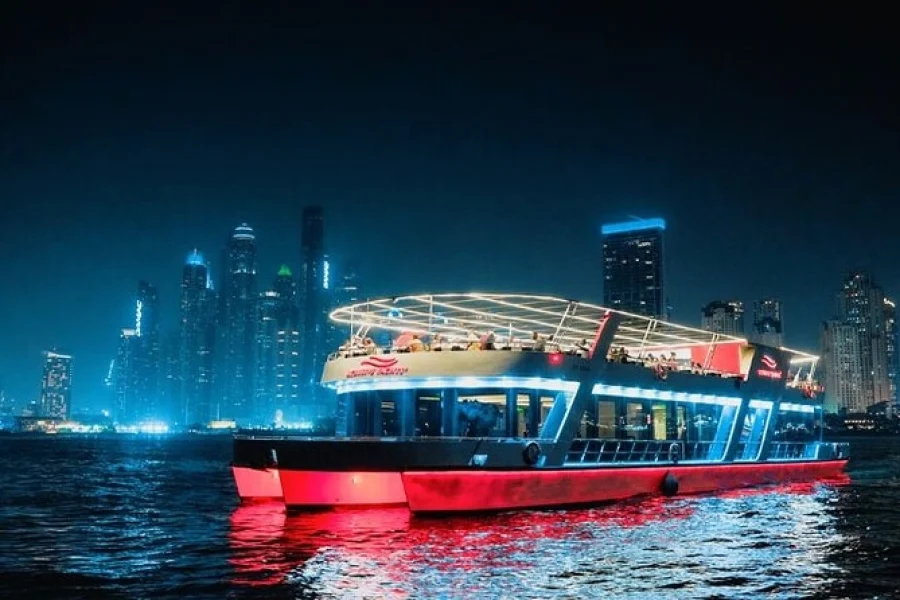 Dinner Marina Cruise standard package