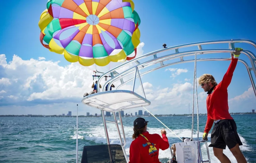 Parasailing Duo